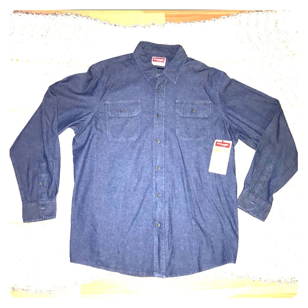 NWT Men’s Wrangler Denim long sleeve button down